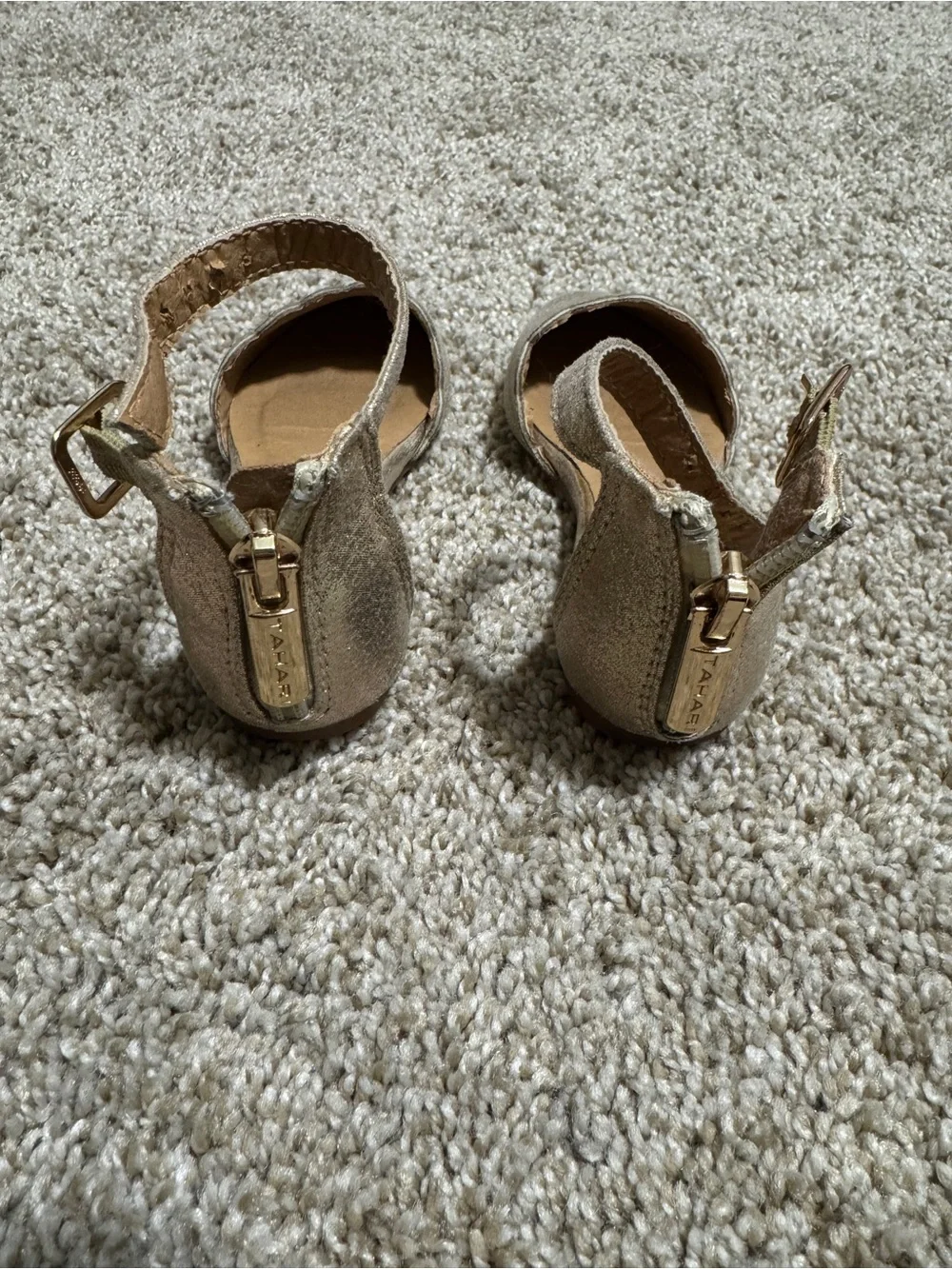 Size 6 Toddler/Baby Tahari Metallic Shoes